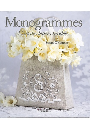 Monogrammes : l’art des lettres brodées