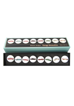 Coffret 8 badges Vintage Automobiles