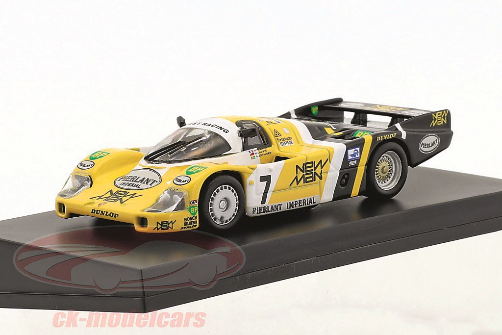 Miniature Porsche 956 1/64eme